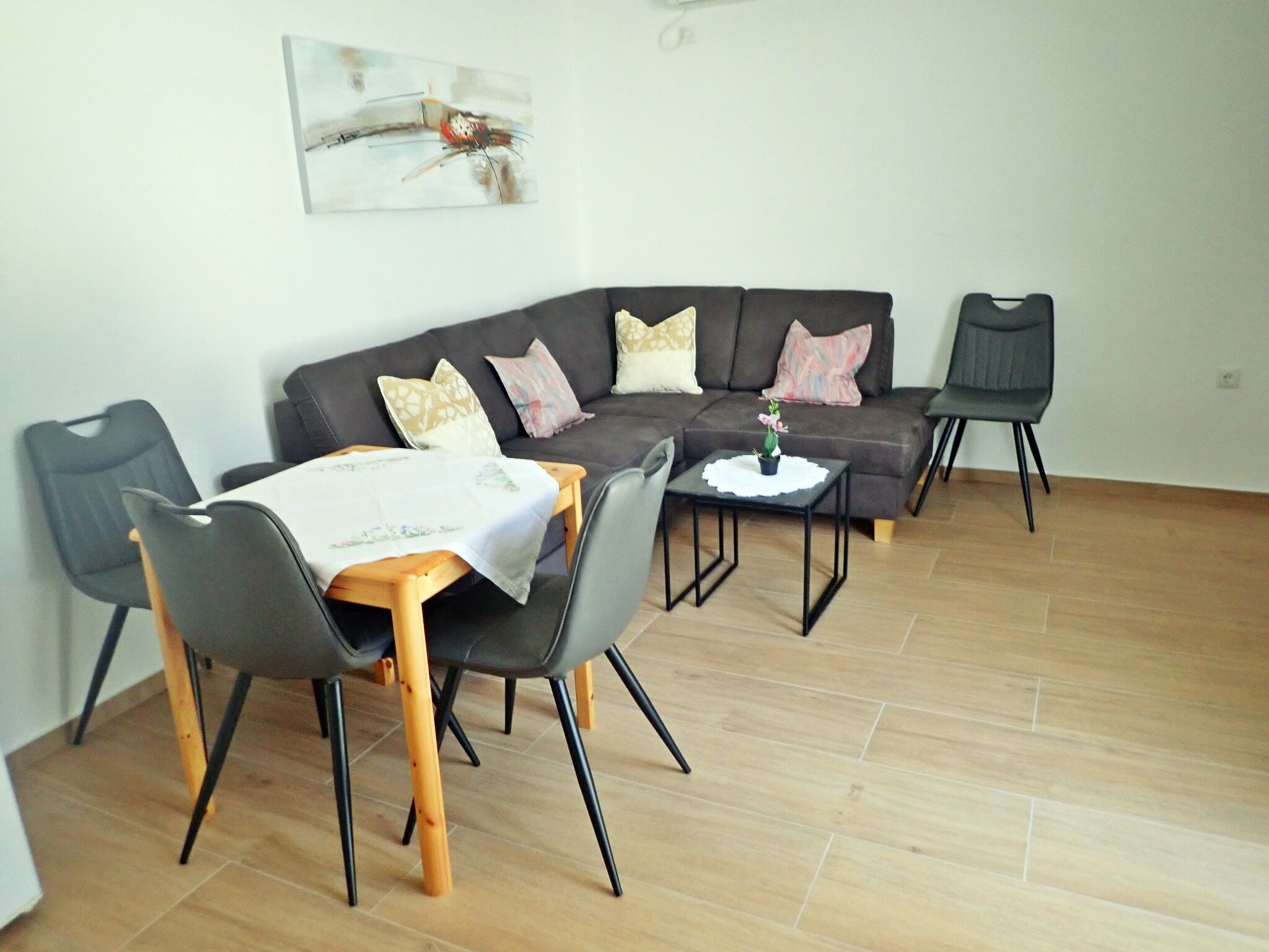 Apartments Zaterin 40345-A1