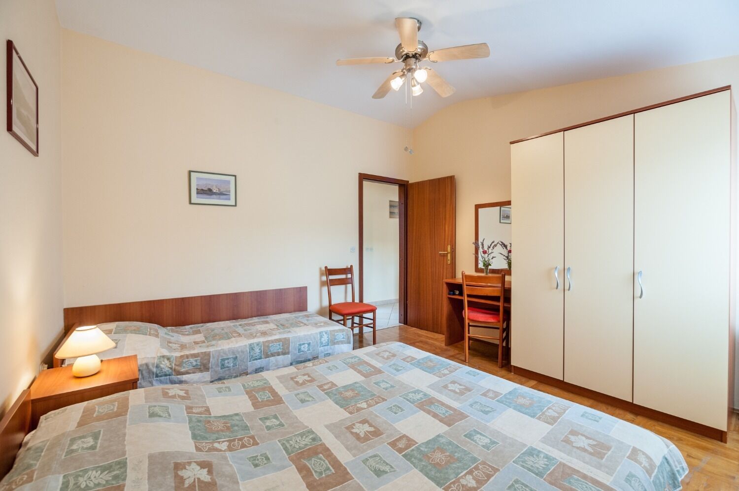Apartment Ivan 106201-A1