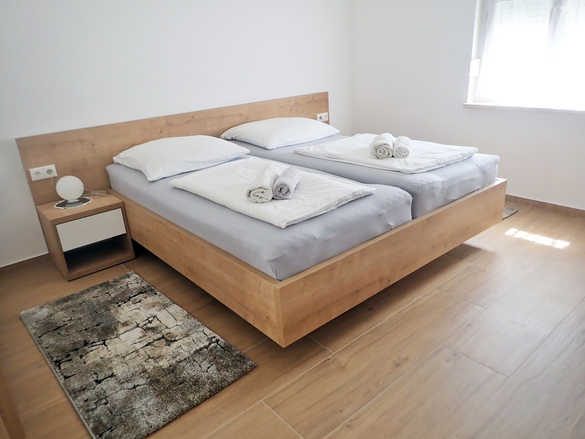 Apartments Zaterin 40345-A2