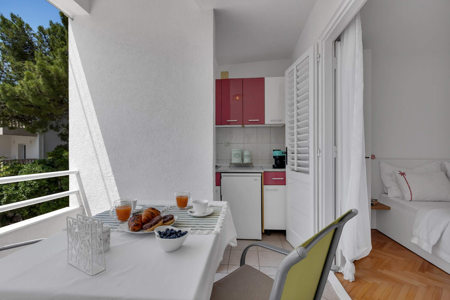 Apartments Ivica 10628-A1