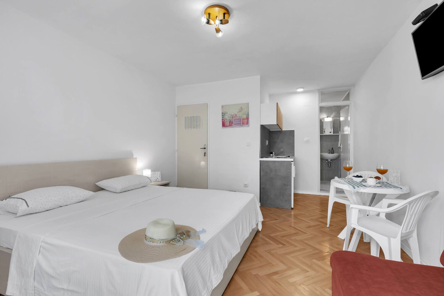 Apartments Ivica 10628-A2