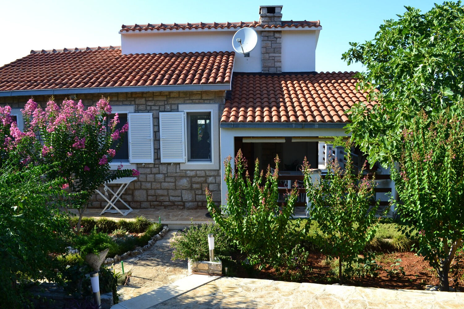 Apartment Maja 106221-A1