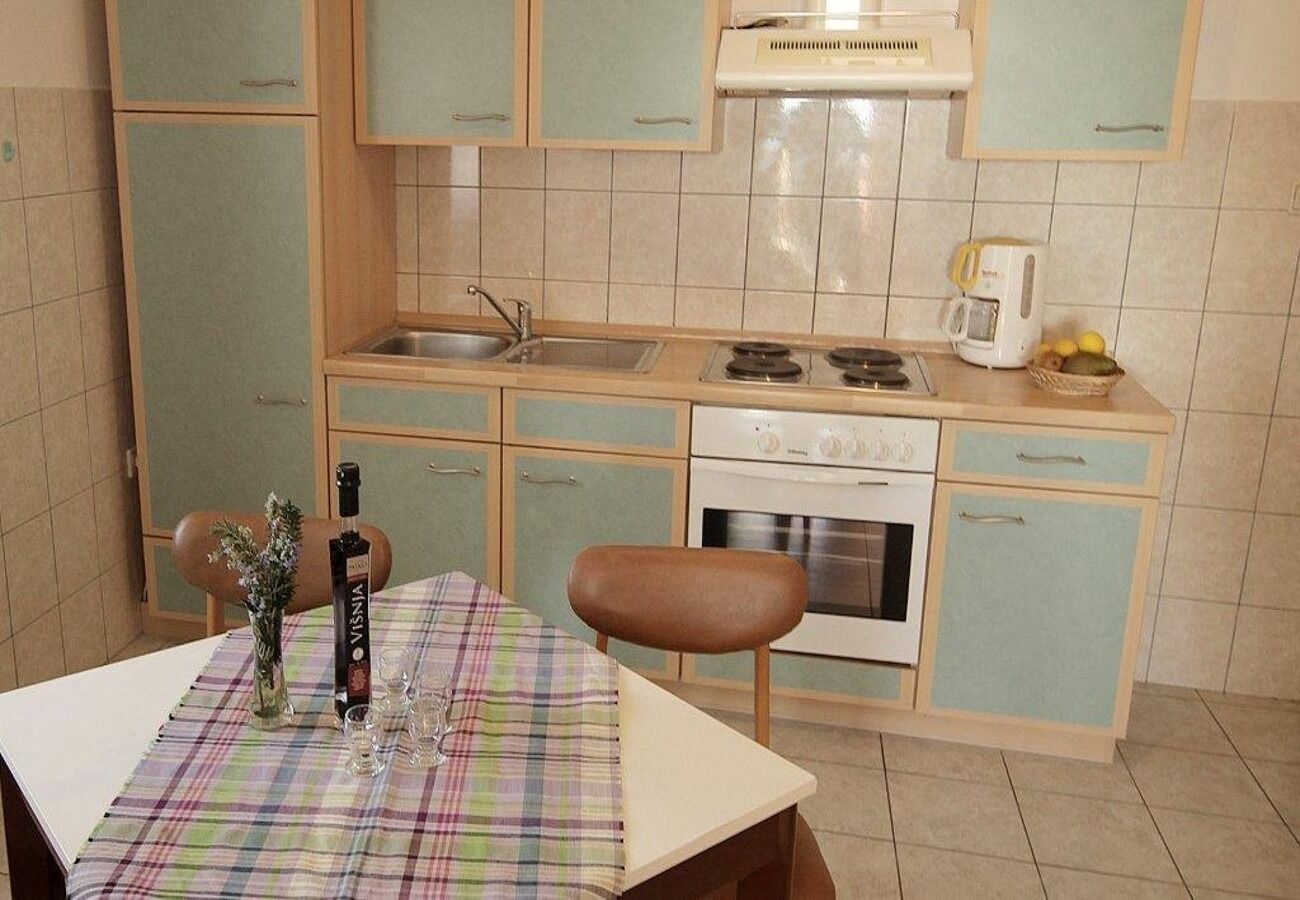Apartments Ivan Z 106281-A3