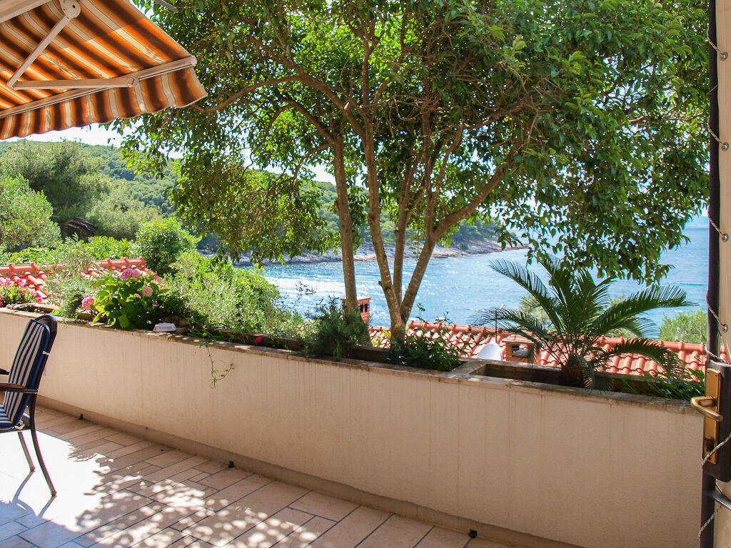 Apartment Elena 10637-A1