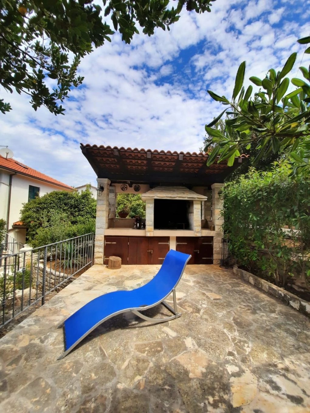 Apartment Elena 10637-A1