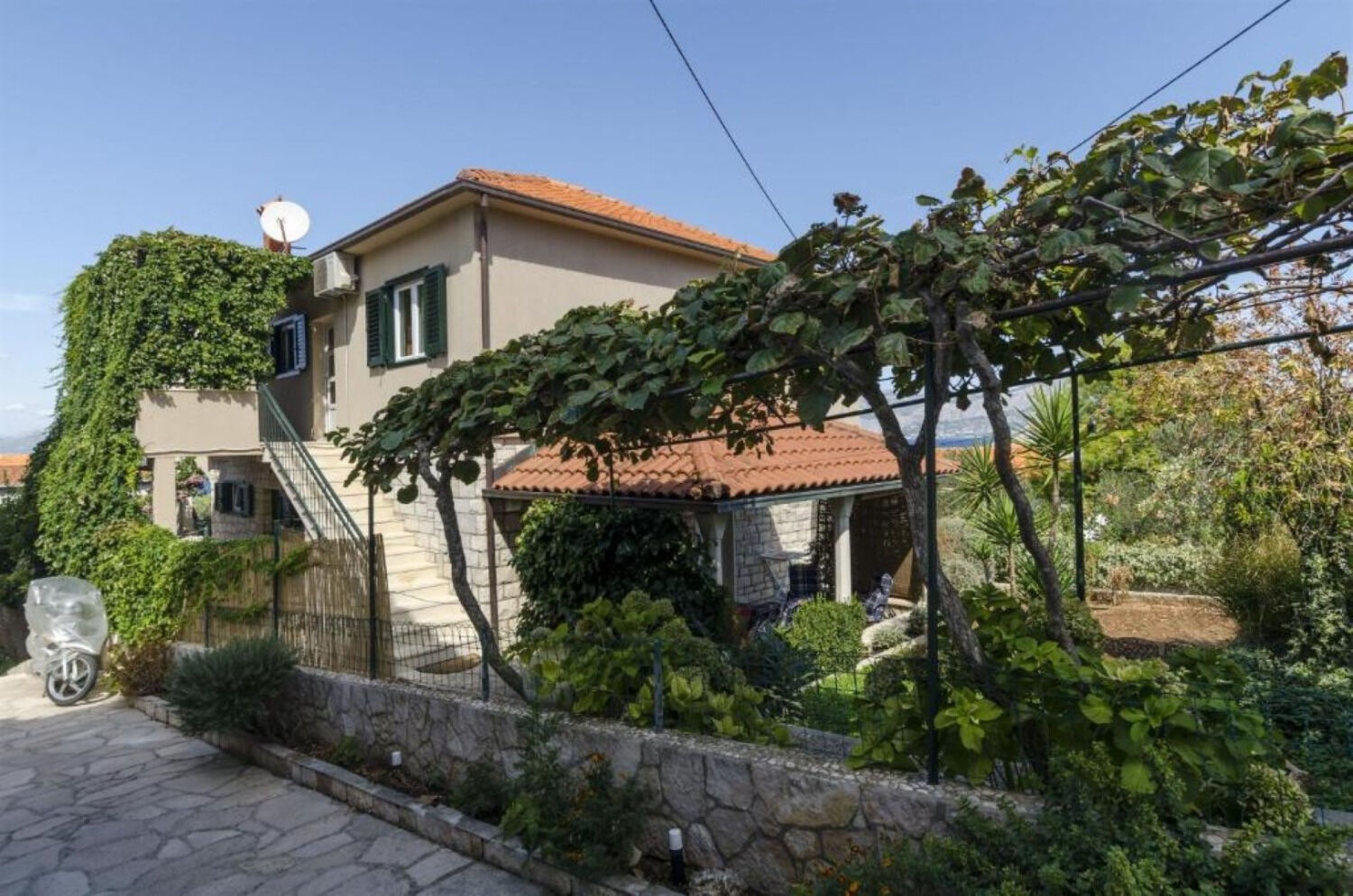 Apartments Ita 1 106361-A1