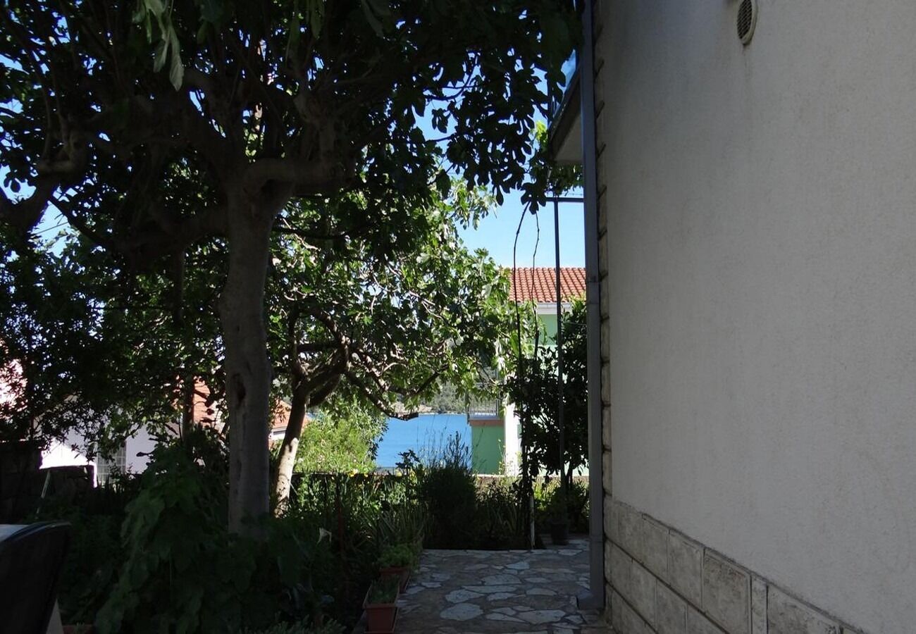 Apartments Pero 10647-A2