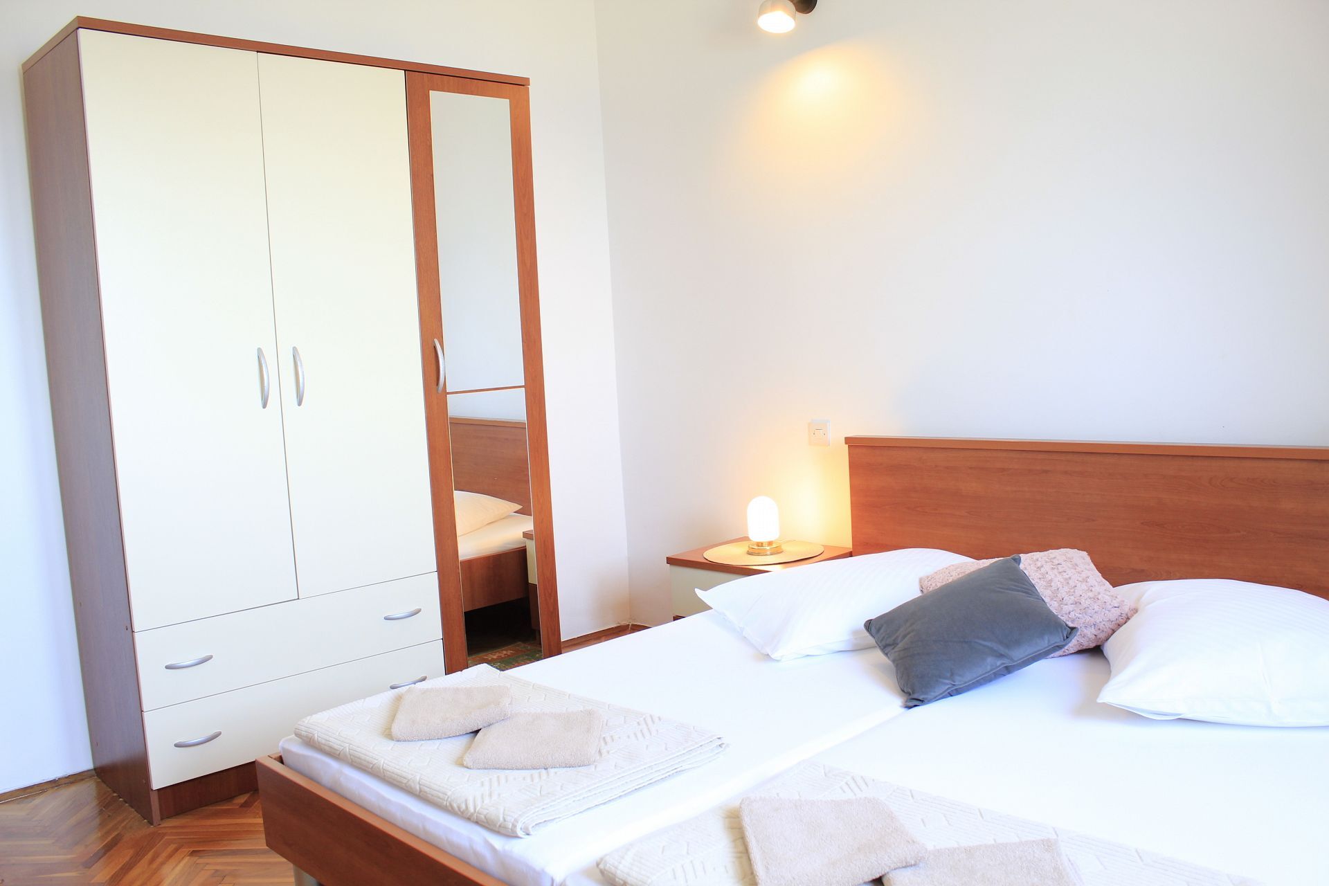 Apartments Zdenka 106431-A1