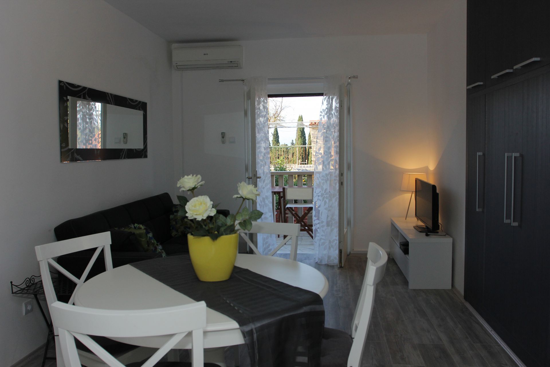 House Silvia 106441-K1