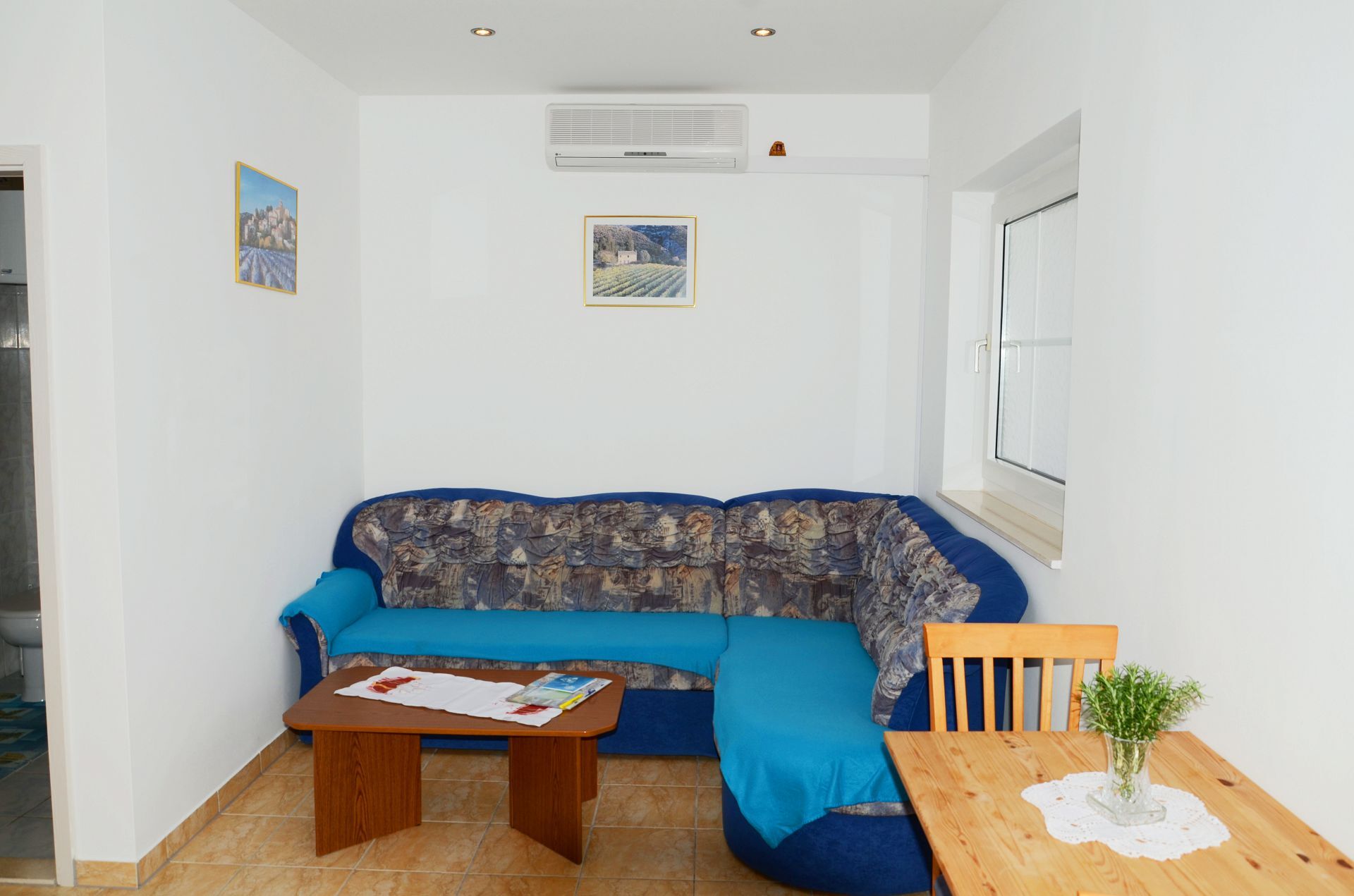 Apartments Iva 106461-A1