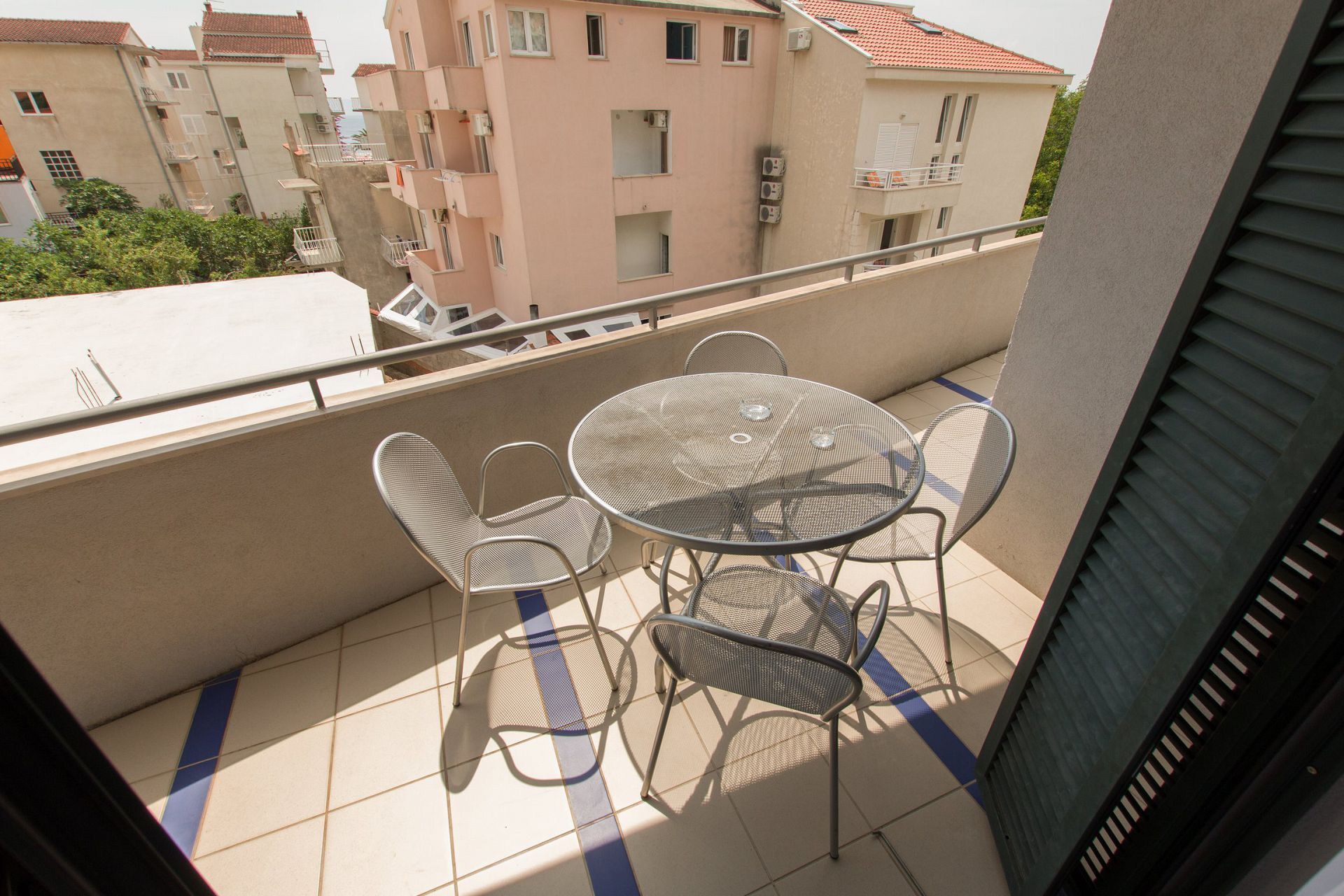 Apartments Cobra 106481-A4