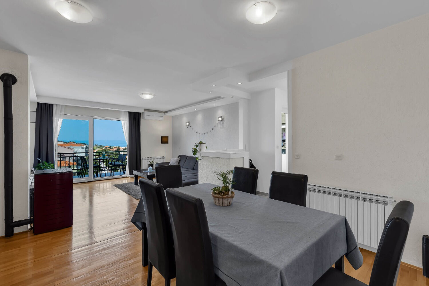 Apartment Josip 10677-A1