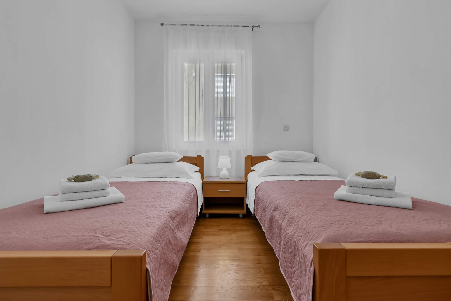 Apartment Josip 10677-A1