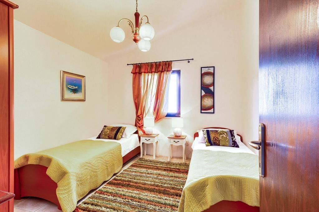 Apartments Lidija 106771-A2