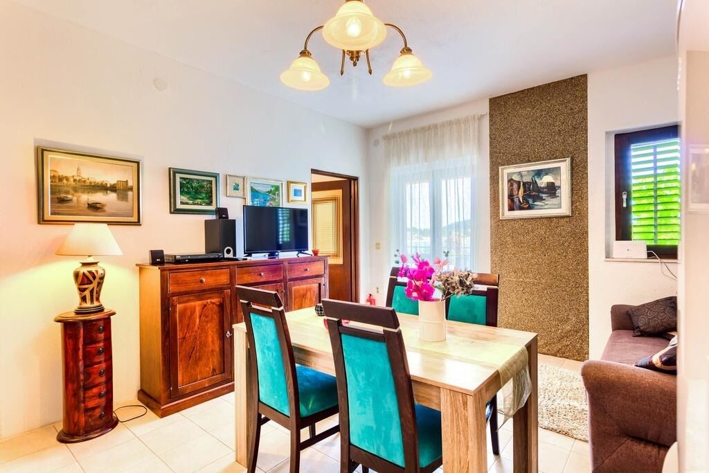 Apartments Lidija 106771-A1