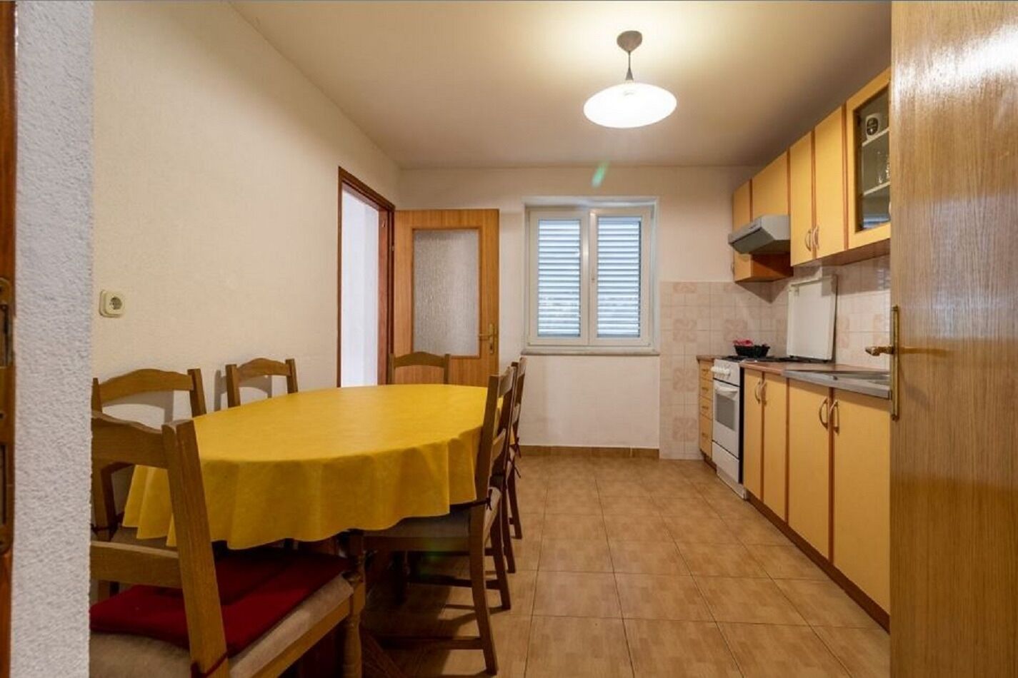 Apartments Mir 10682-A1