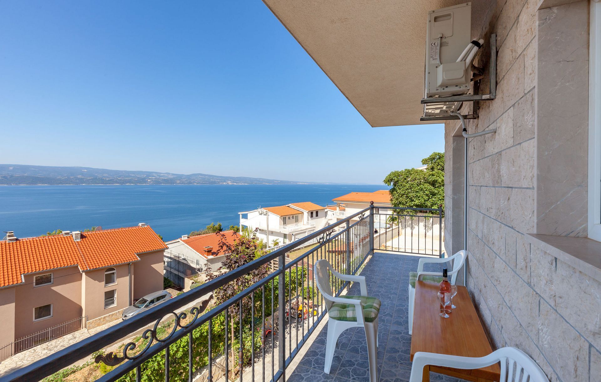 Apartments Ana 106811-A1