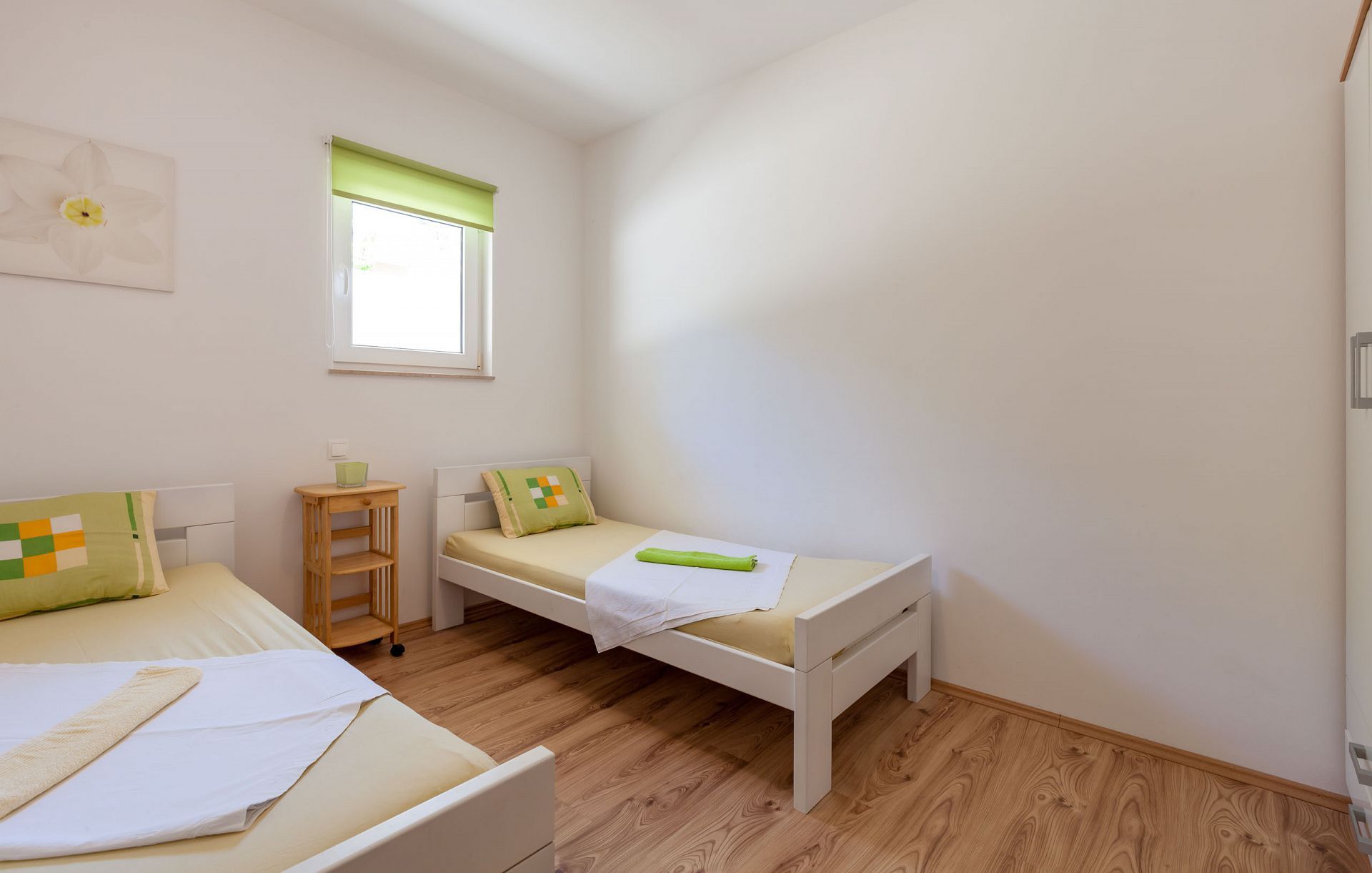 Apartments Ana 106811-A3