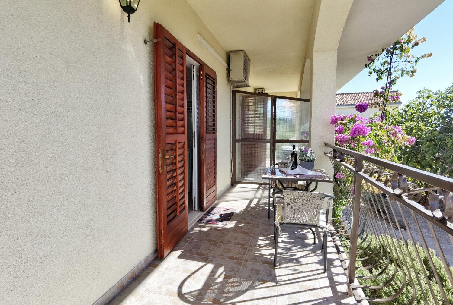 Apartments Vinx 106851-A1