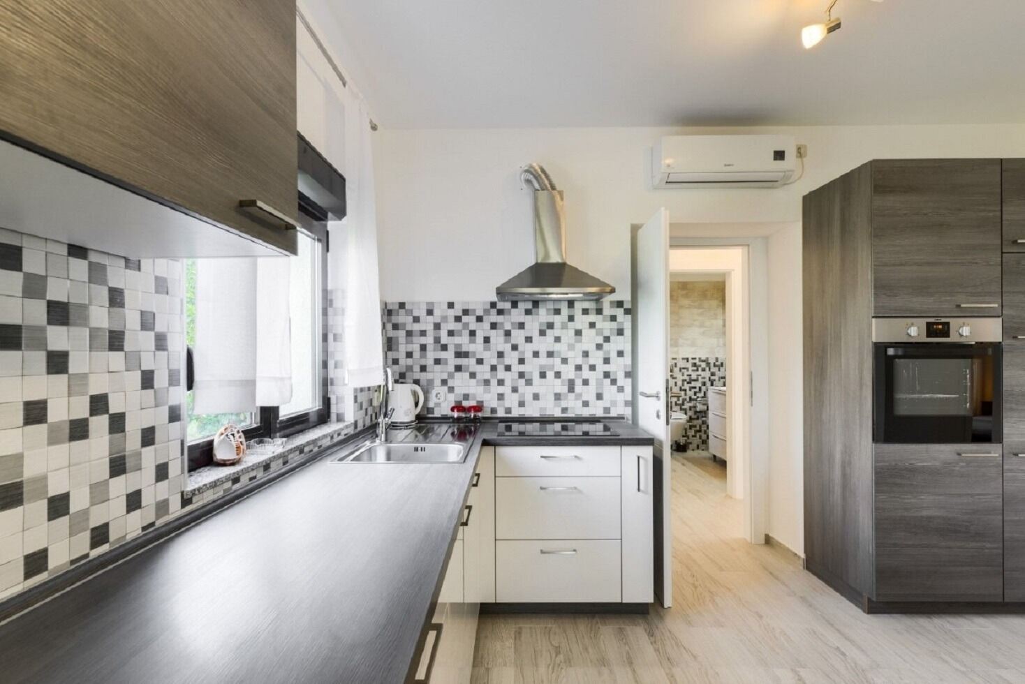 Apartments Edi 105881-A4
