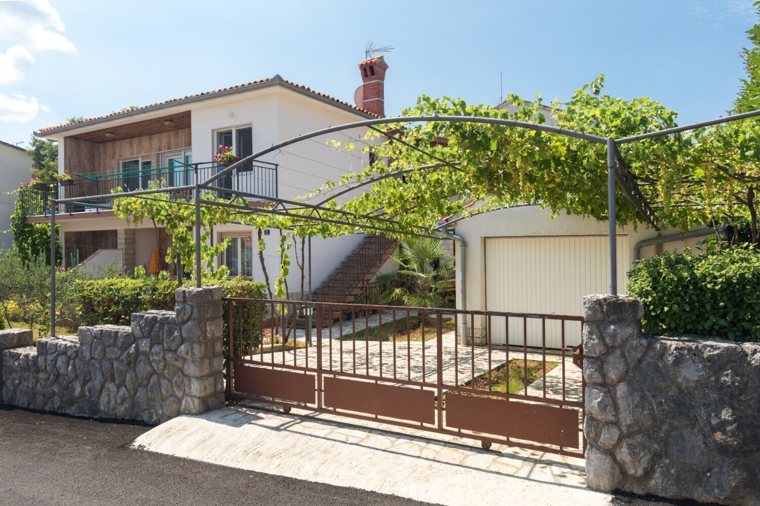 Apartments Kate 10699-A1