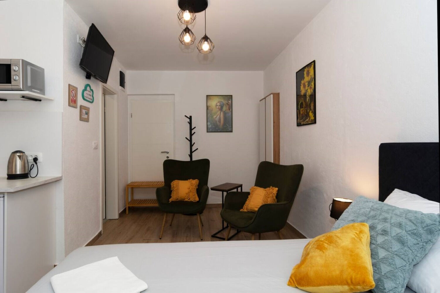 Apartments Edvard 107001-A1