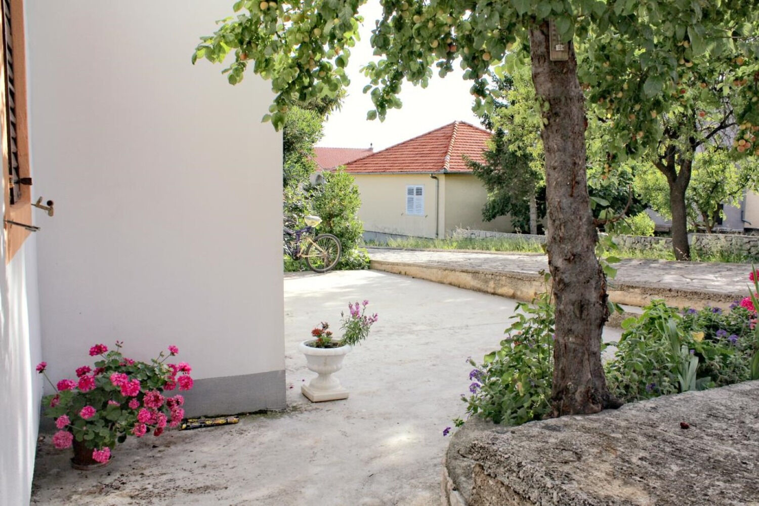Apartments Slavica 10704-A1