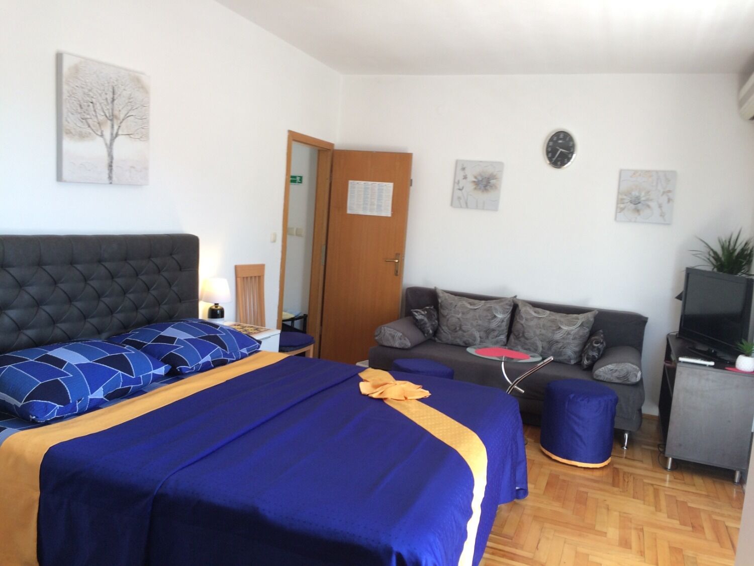 Apartment Tomi 107101-A1