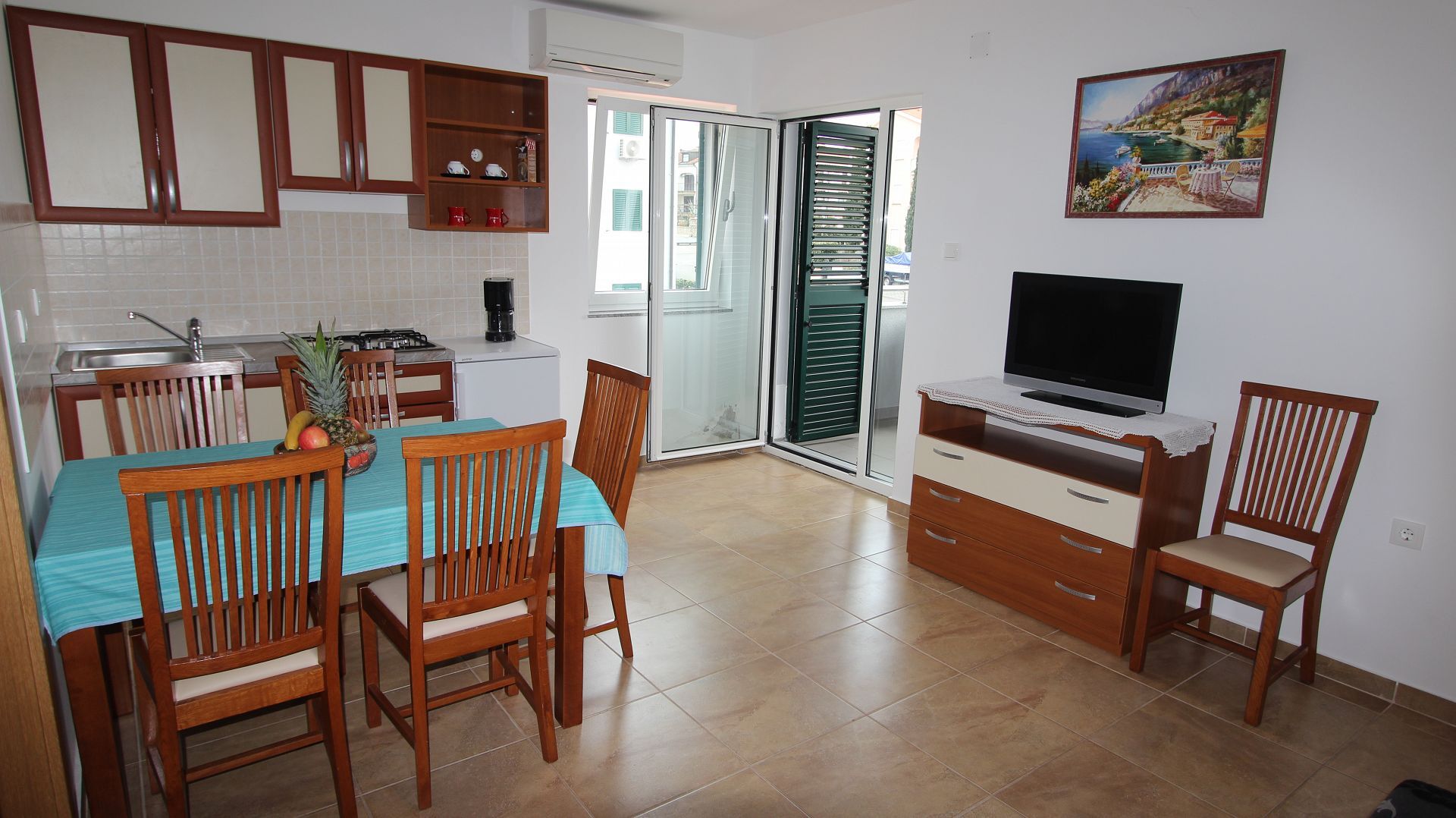Apartments Ema 10713-A1