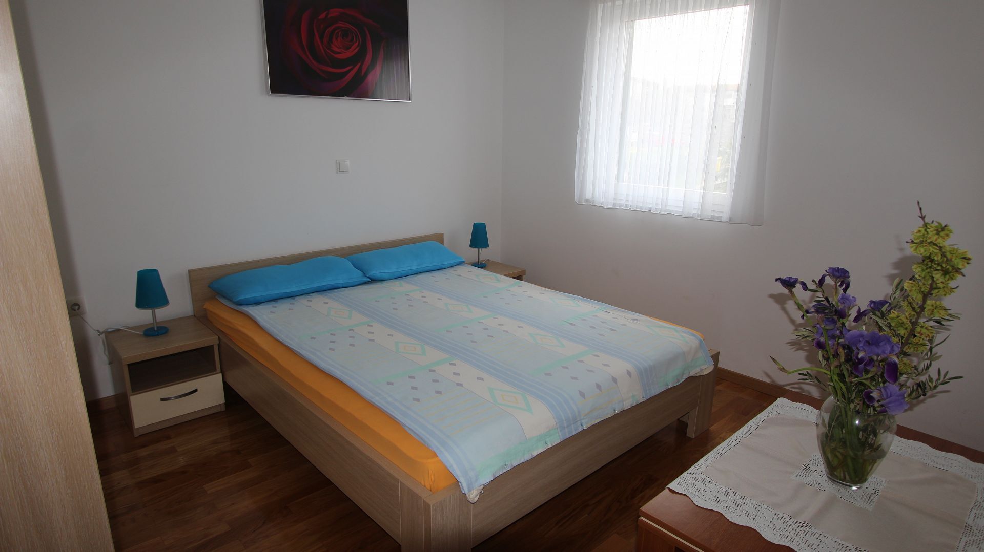 Apartments Ema 10713-A1