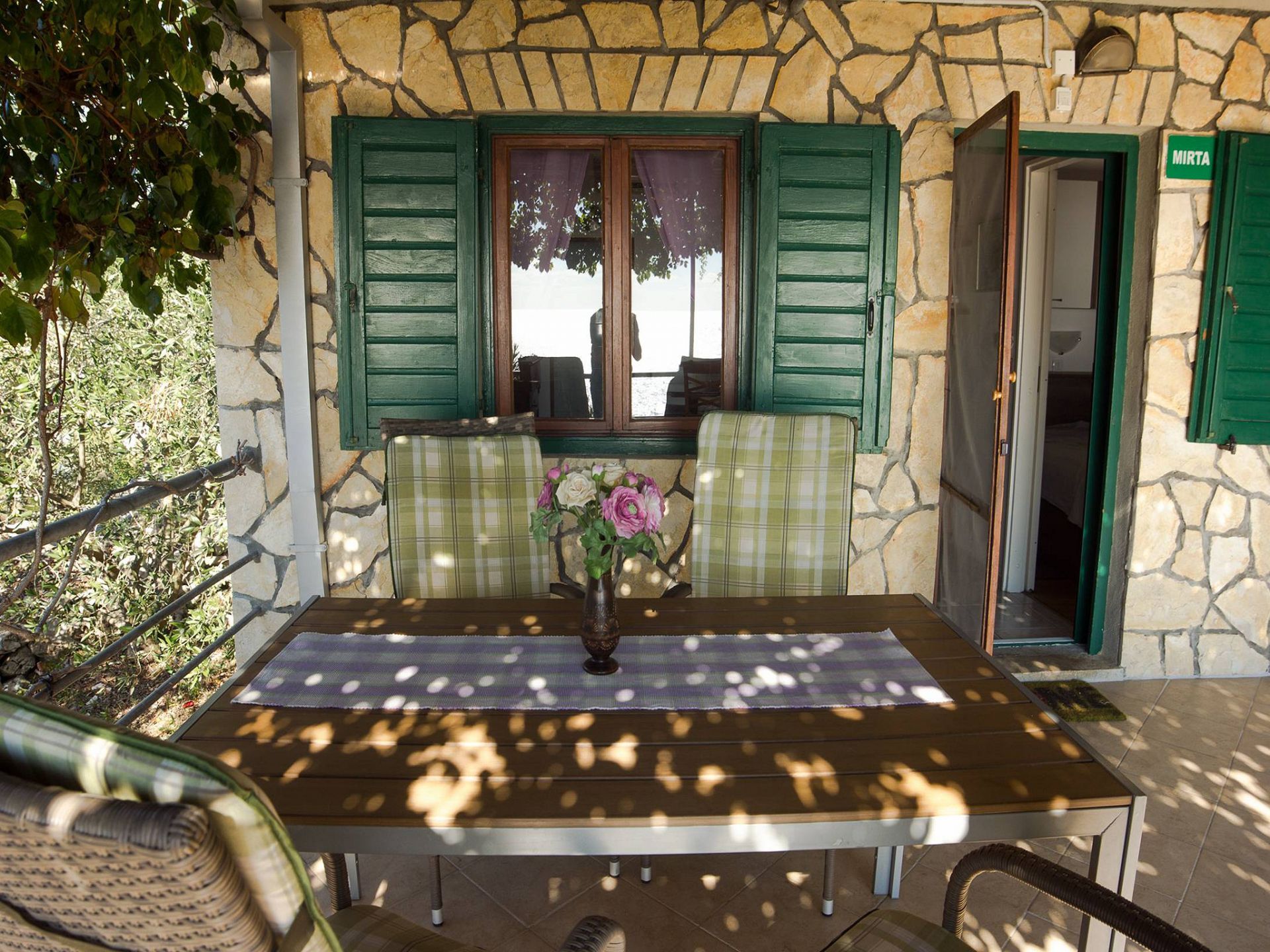 House Ani 107161-K1