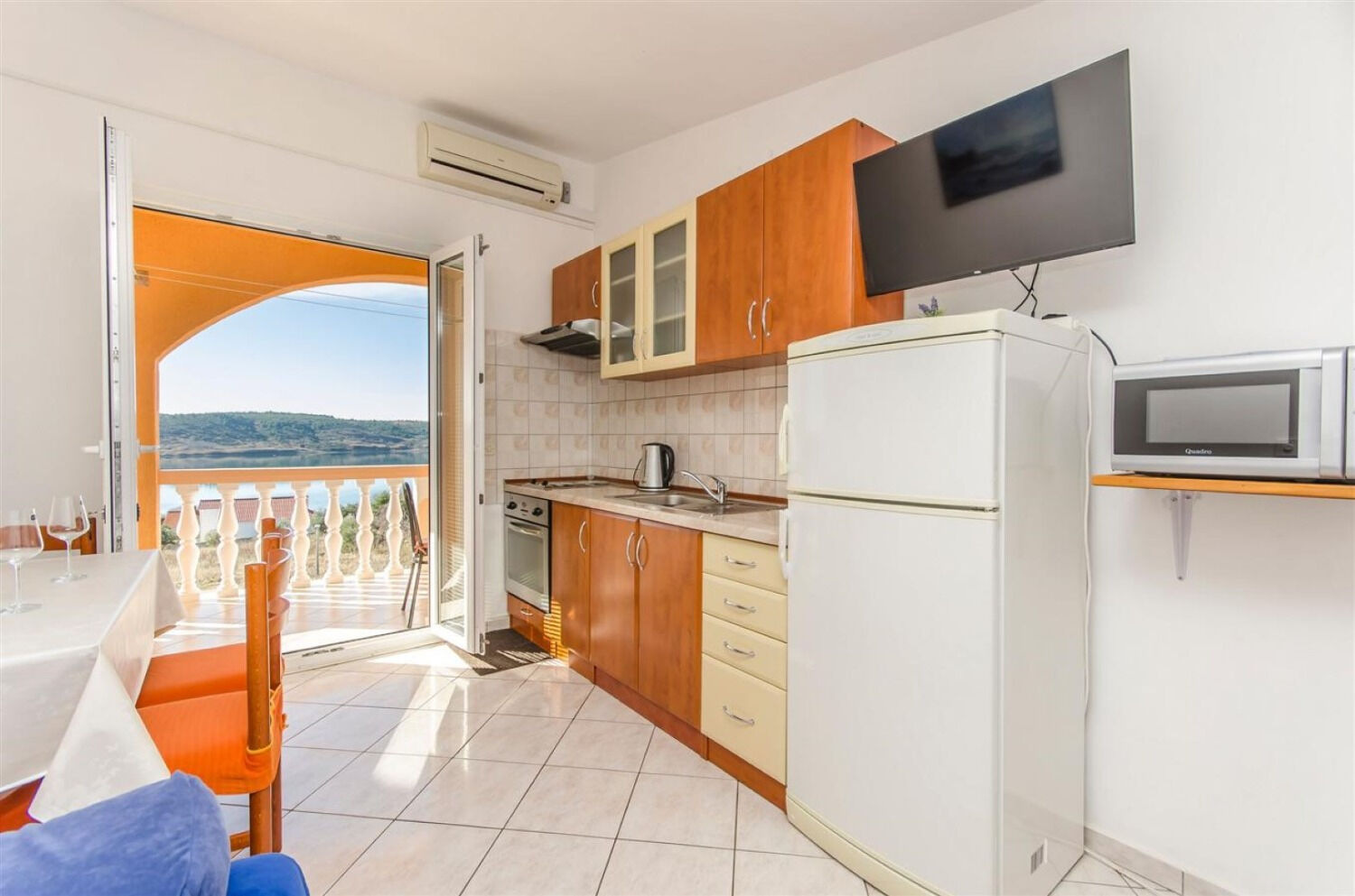 Apartments Adriatic 10725-A2
