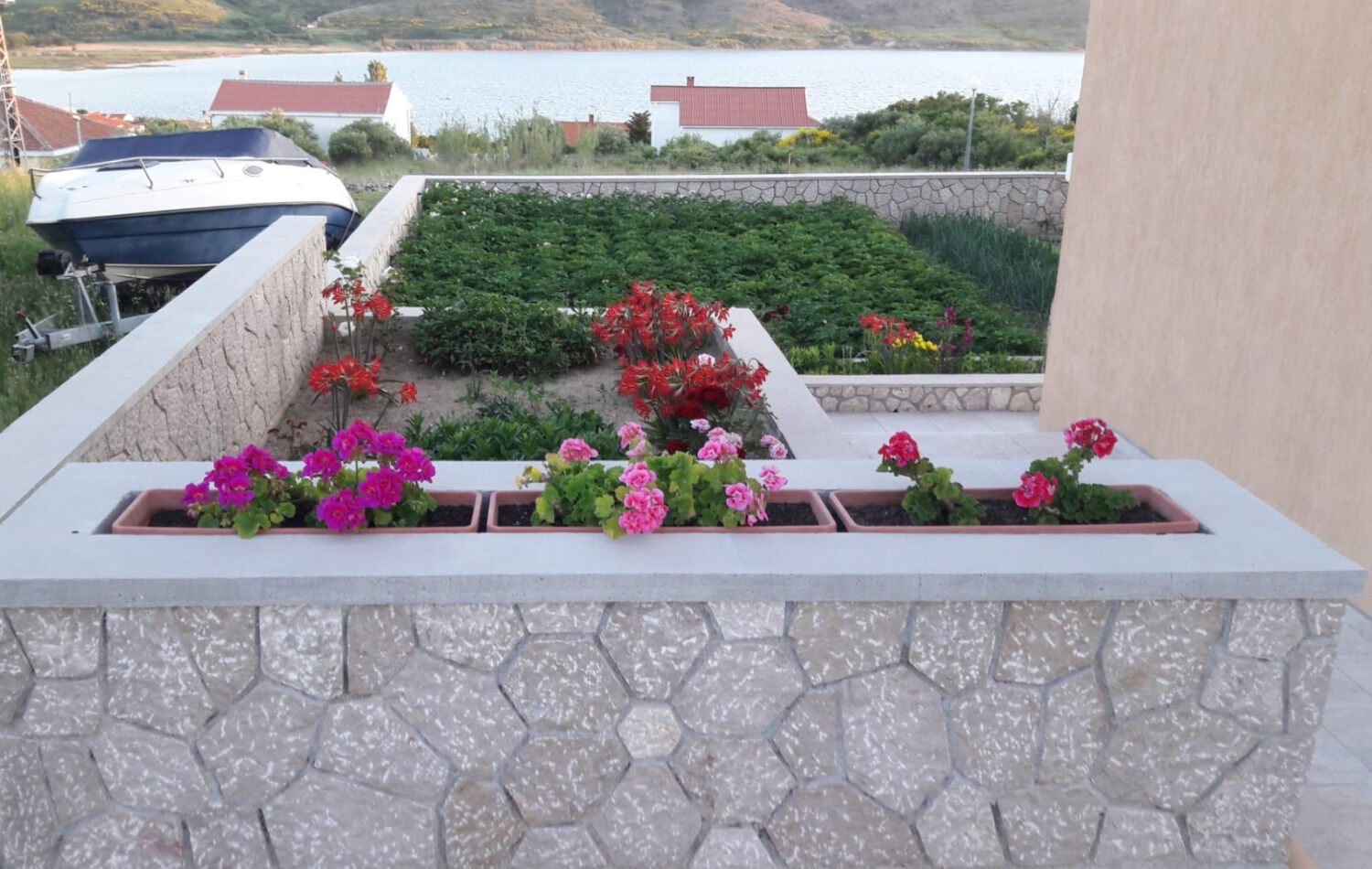 Apartments Adriatic 10725-A1