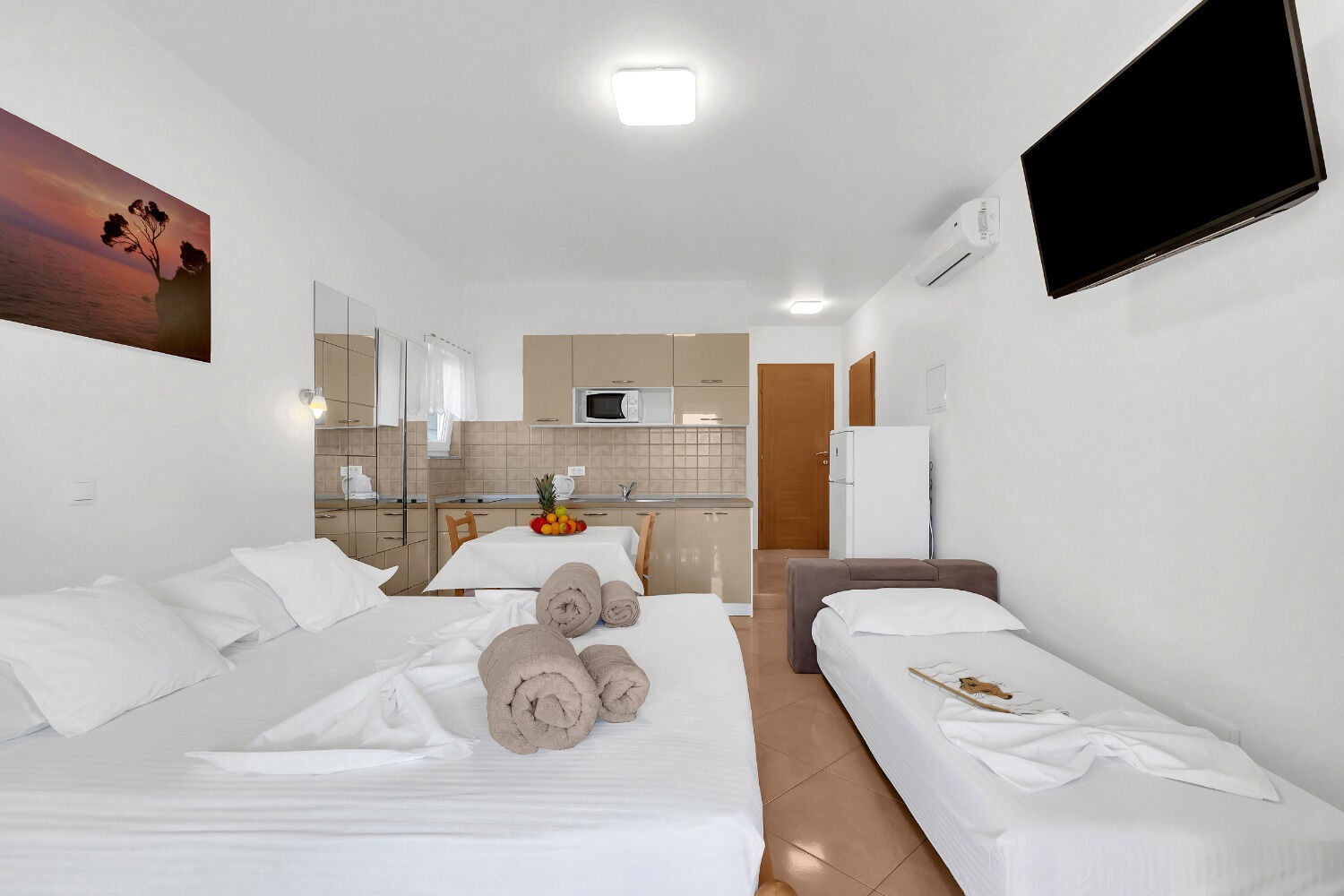 Apartments Anka 10729-A1