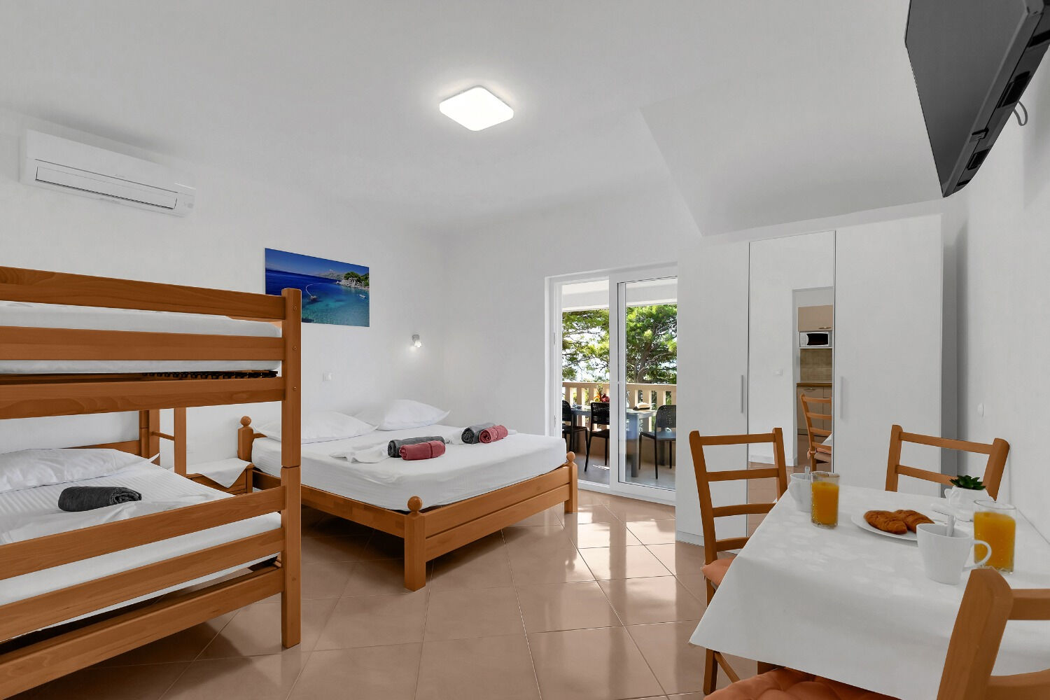 Apartments Anka 10729-A2