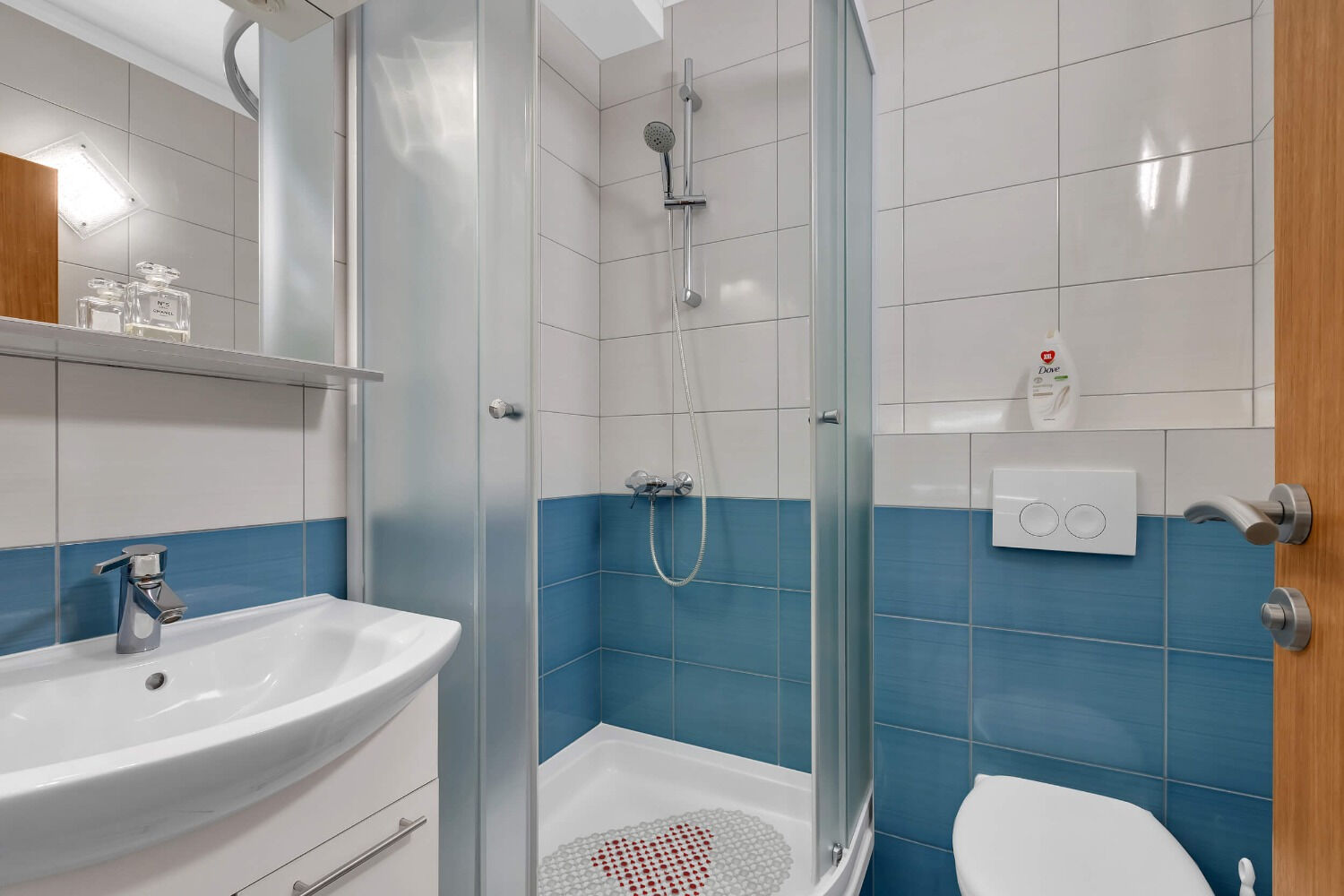 Apartments Anka 10729-A6