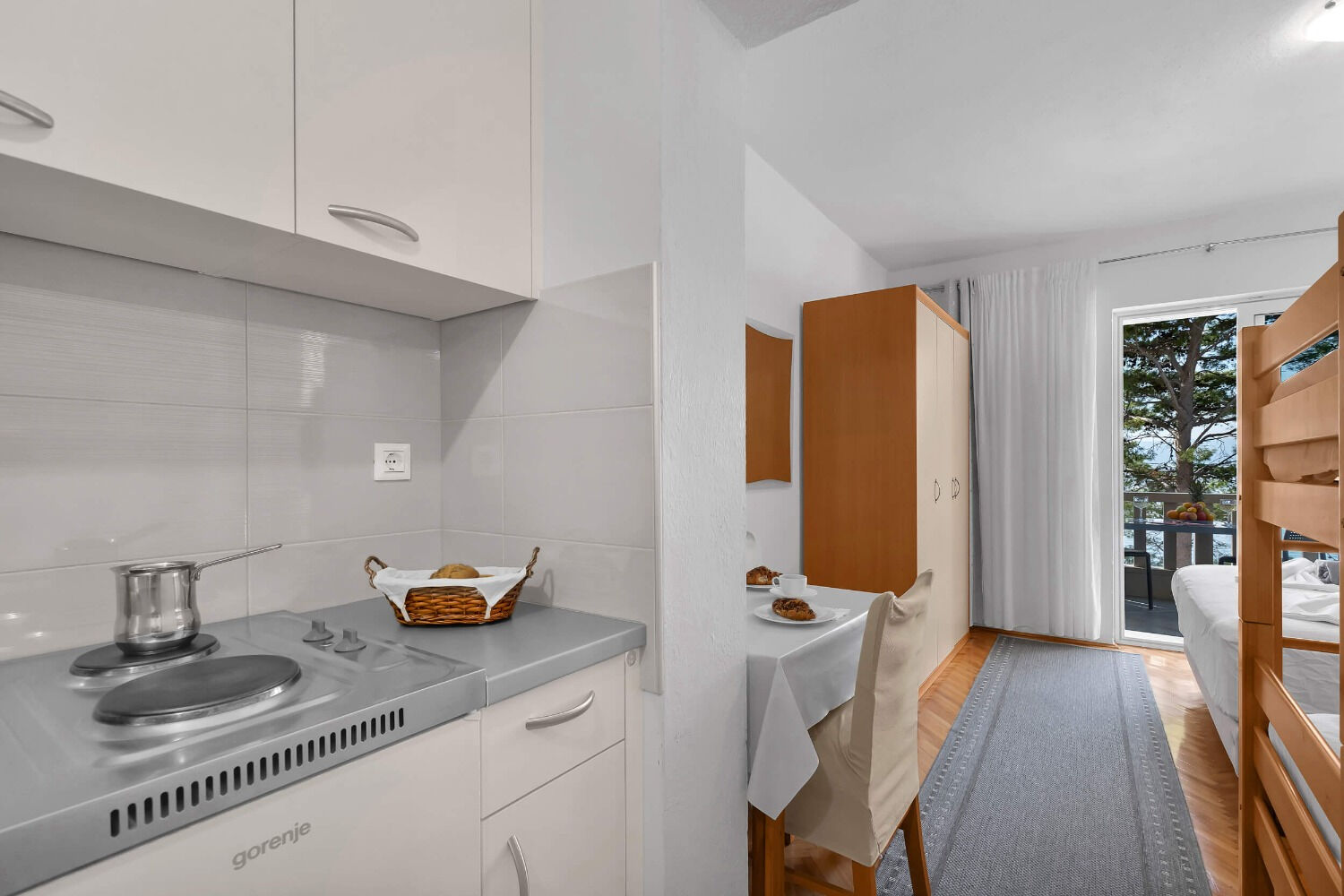 Apartments Anka 10729-A9