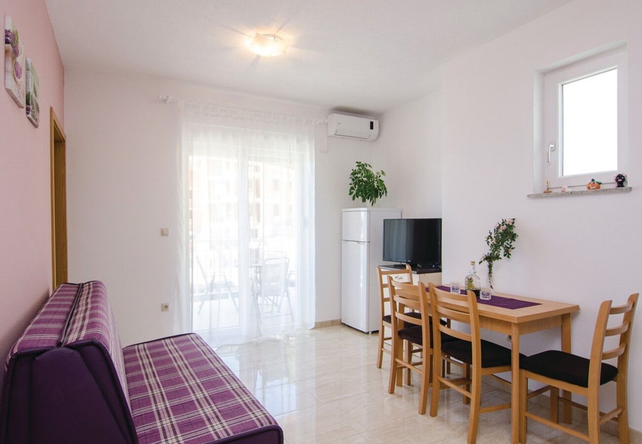 Apartments Ljuba 10734-A1