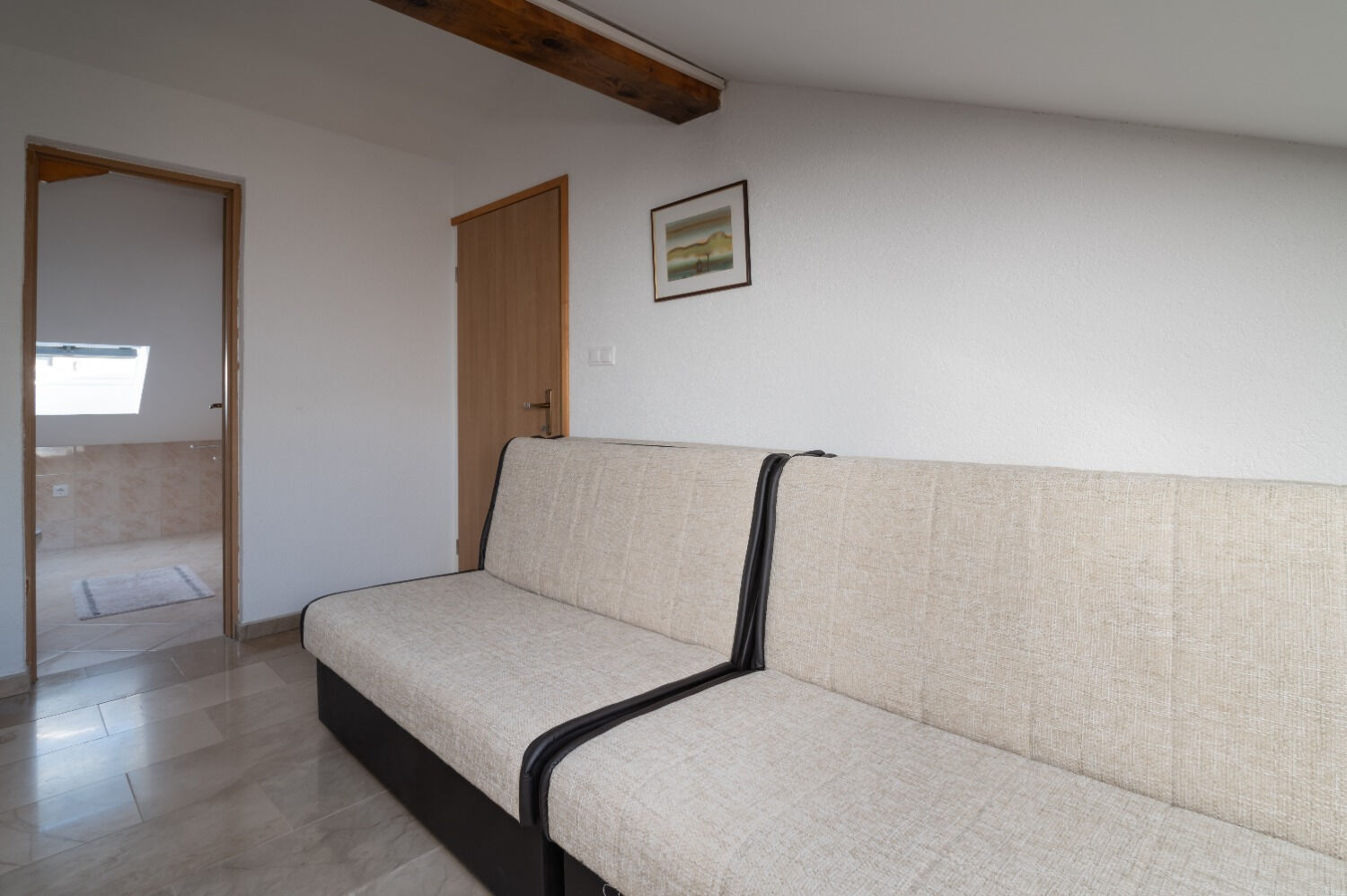 Apartments Tiho 10736-A1