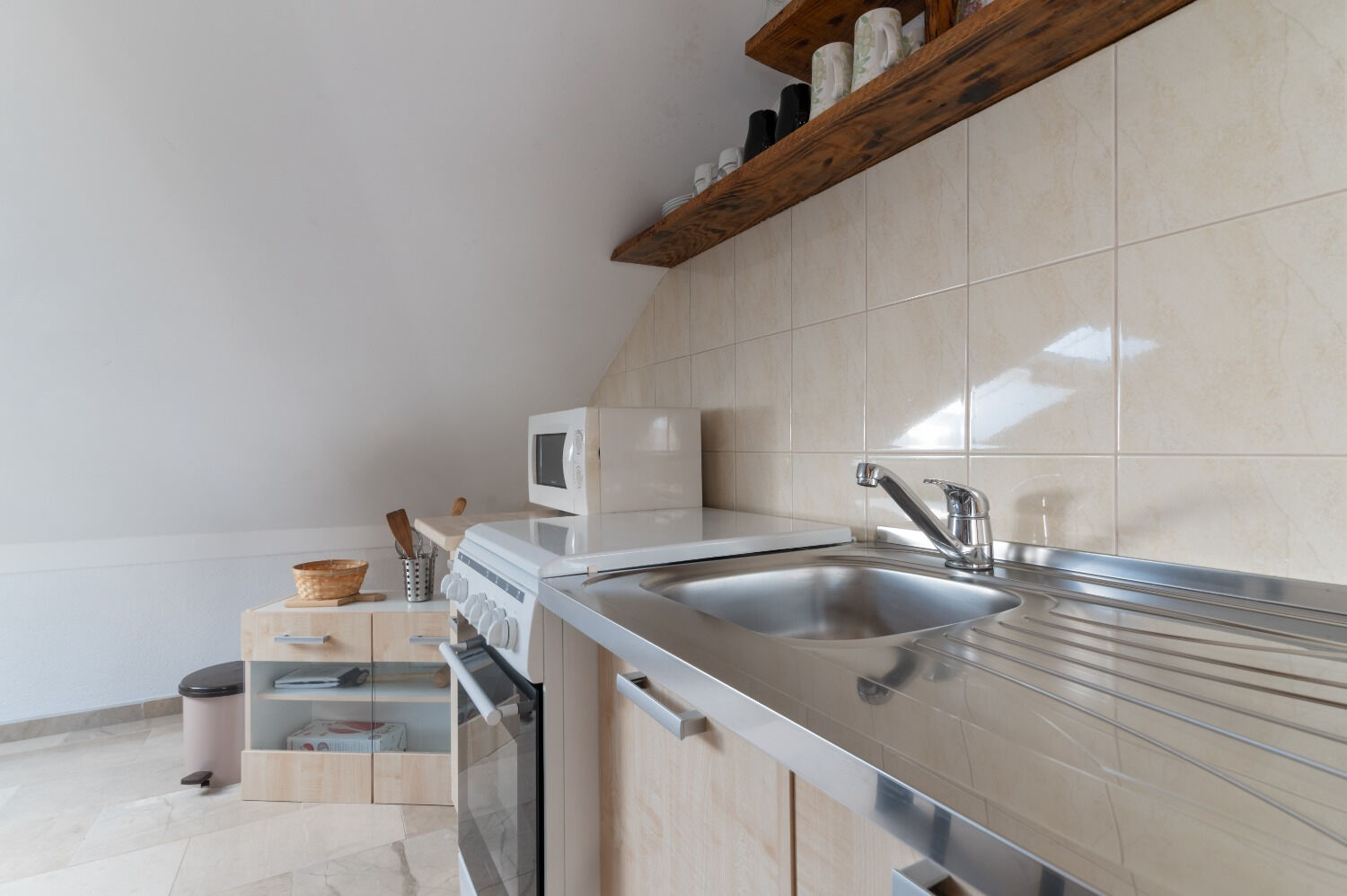 Apartments Tiho 10736-A1