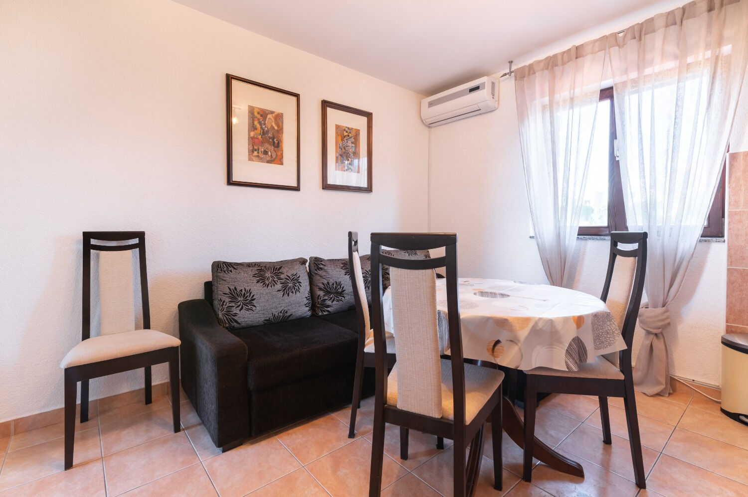Apartments Tiho 10736-A2