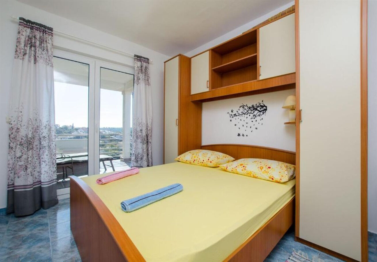 Apartments Anica 10738-A1