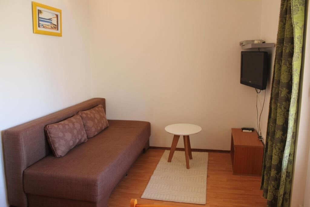 Apartments Ante 10742-A2