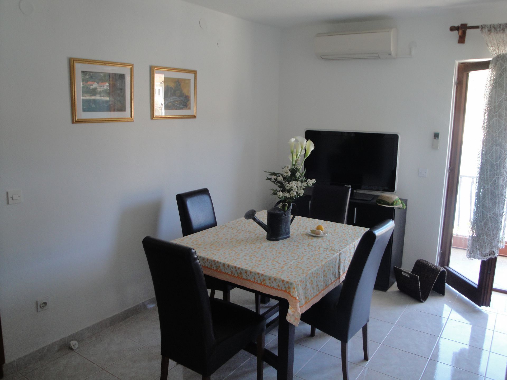 Apartments Niki 107411-A1