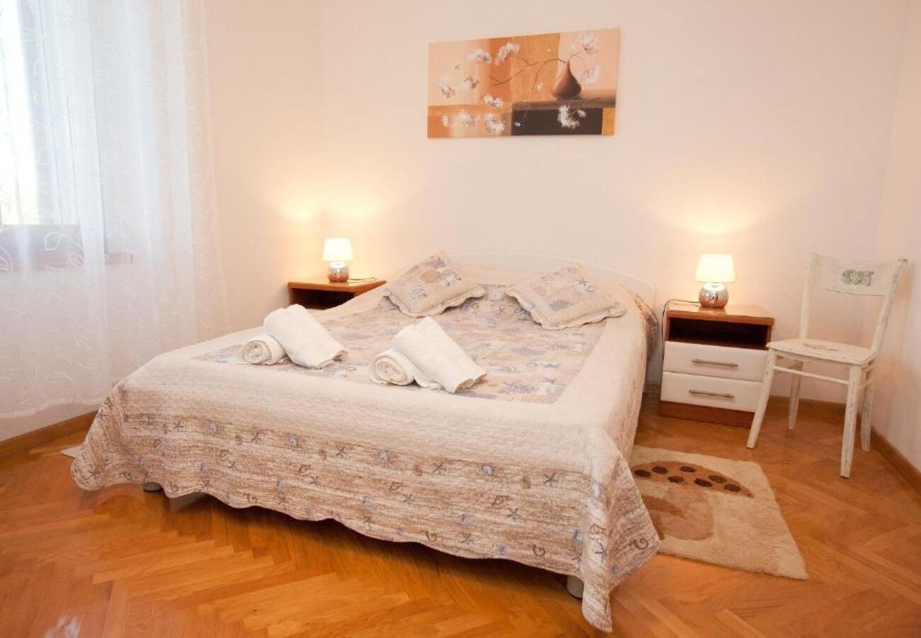 Apartments Sora 107441-A2