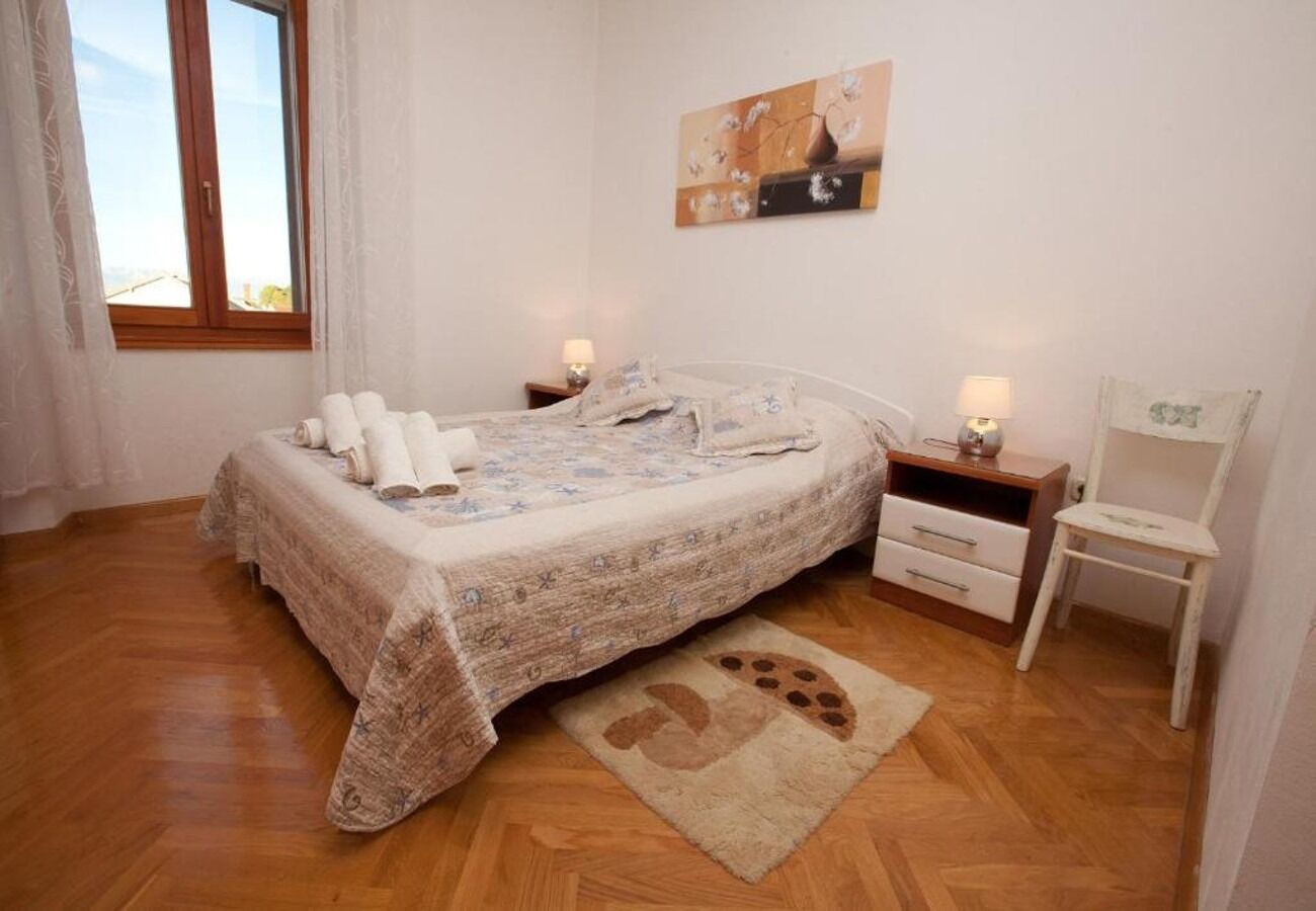 Apartments Sora 107441-A2