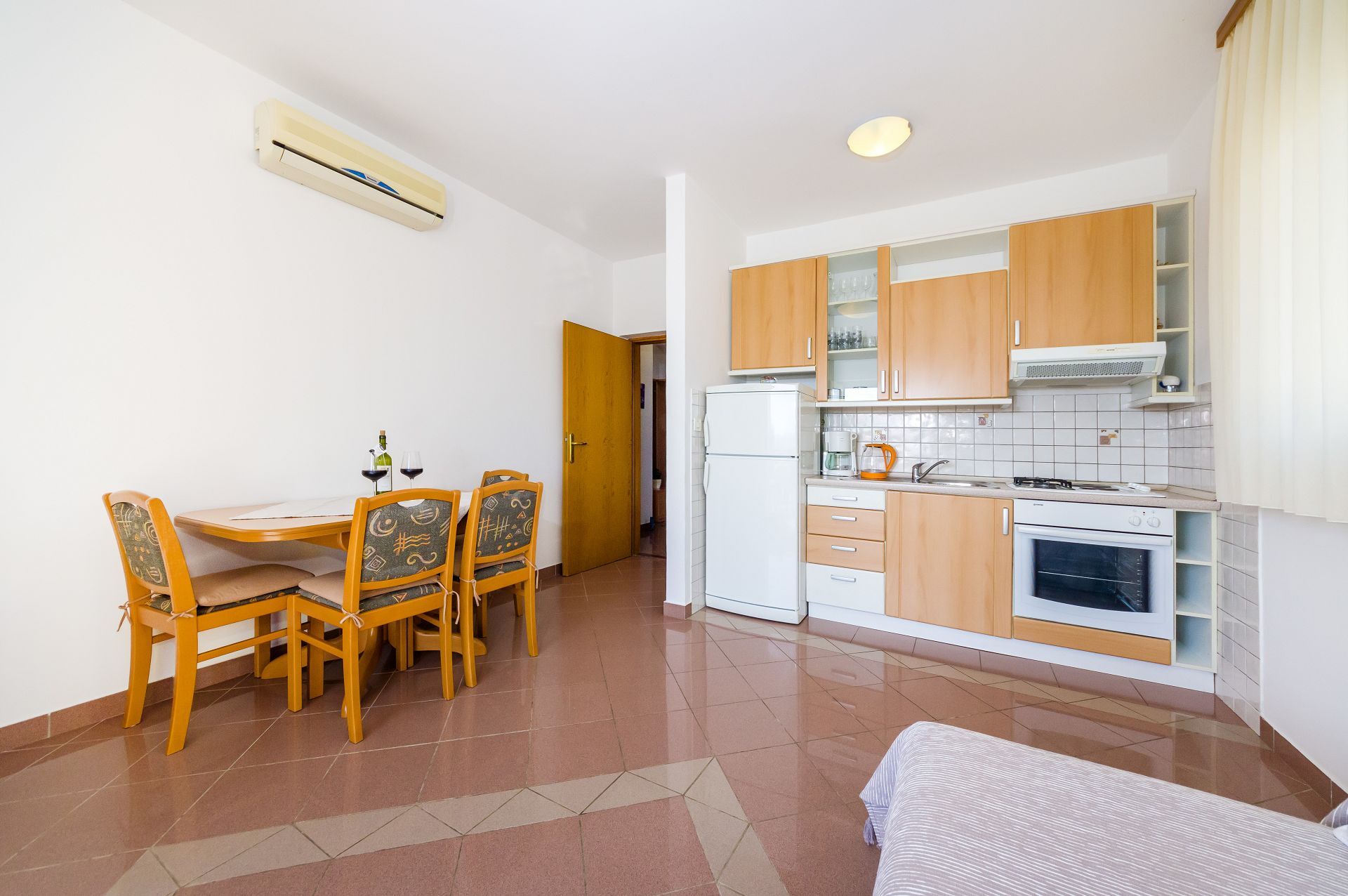Apartments Cloe 10757-A1