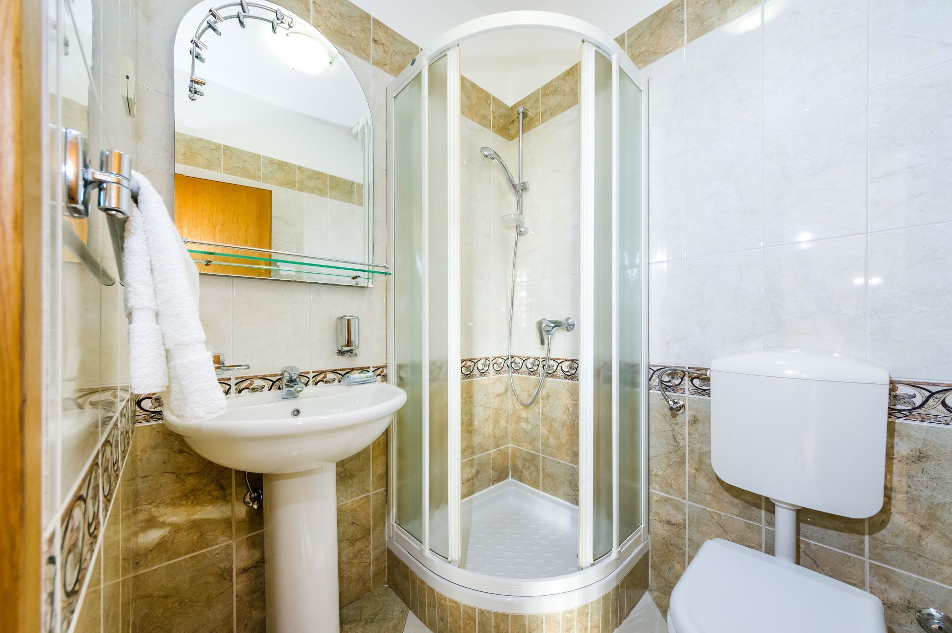Apartments Cloe 10757-A2