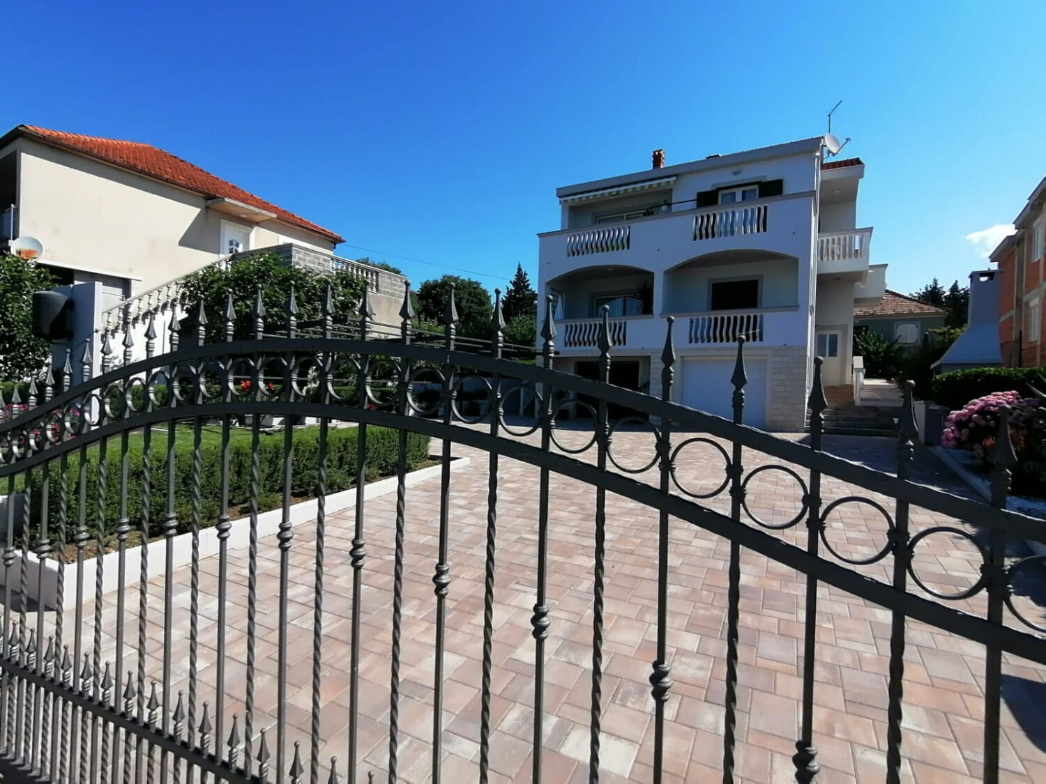 Apartments Cloe 10757-A2