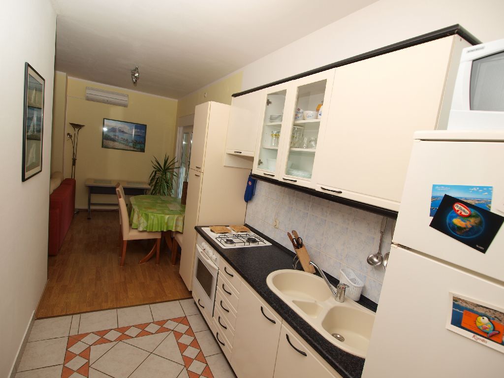 Apartment Edvin: 107541-A1